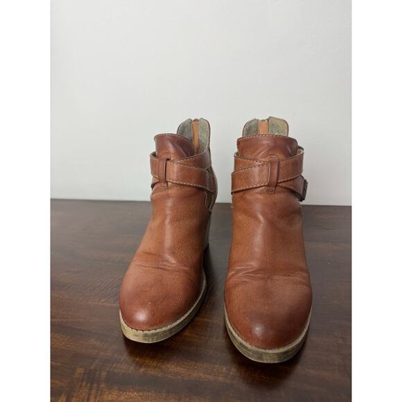 Maurice’s Women’s Western Boot Heel, Light Brown Size 8 - Picture 10 of 13